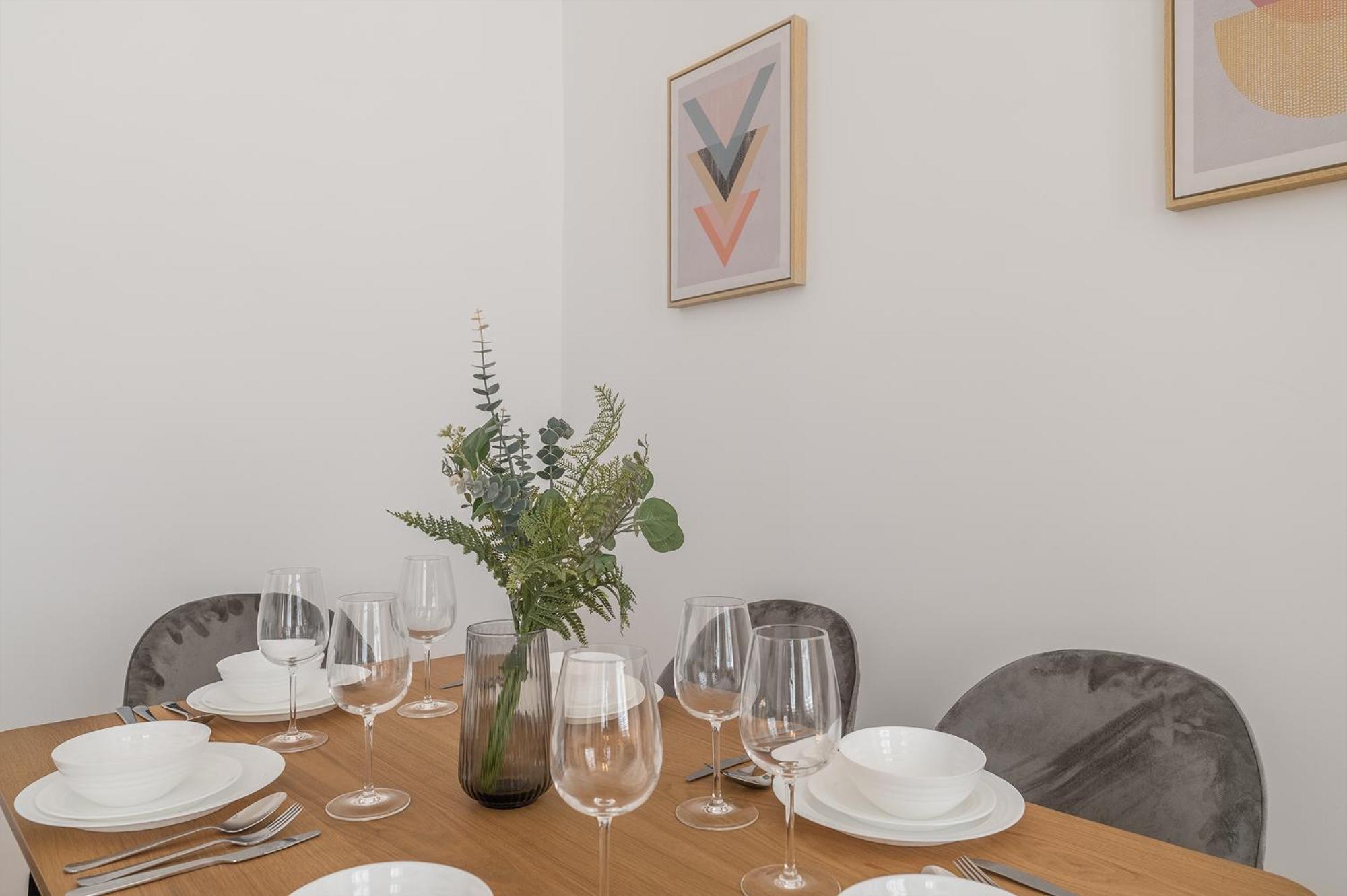 Apartment Quiet Central Near Heroes Square By Cavaland
